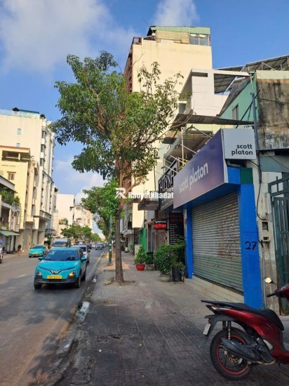 BÁN NHÀ MẶT TIỀN HỒNG HÀ TÂN BÌNH. LH:0383884135.............